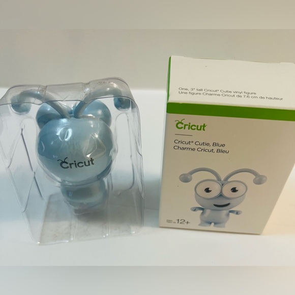 𝐂𝐫𝐢𝐜𝐮𝐭 𝐜𝐮𝐭𝐢𝐞, 𝐁𝐥𝐮𝐞 - Picture 4 of 8